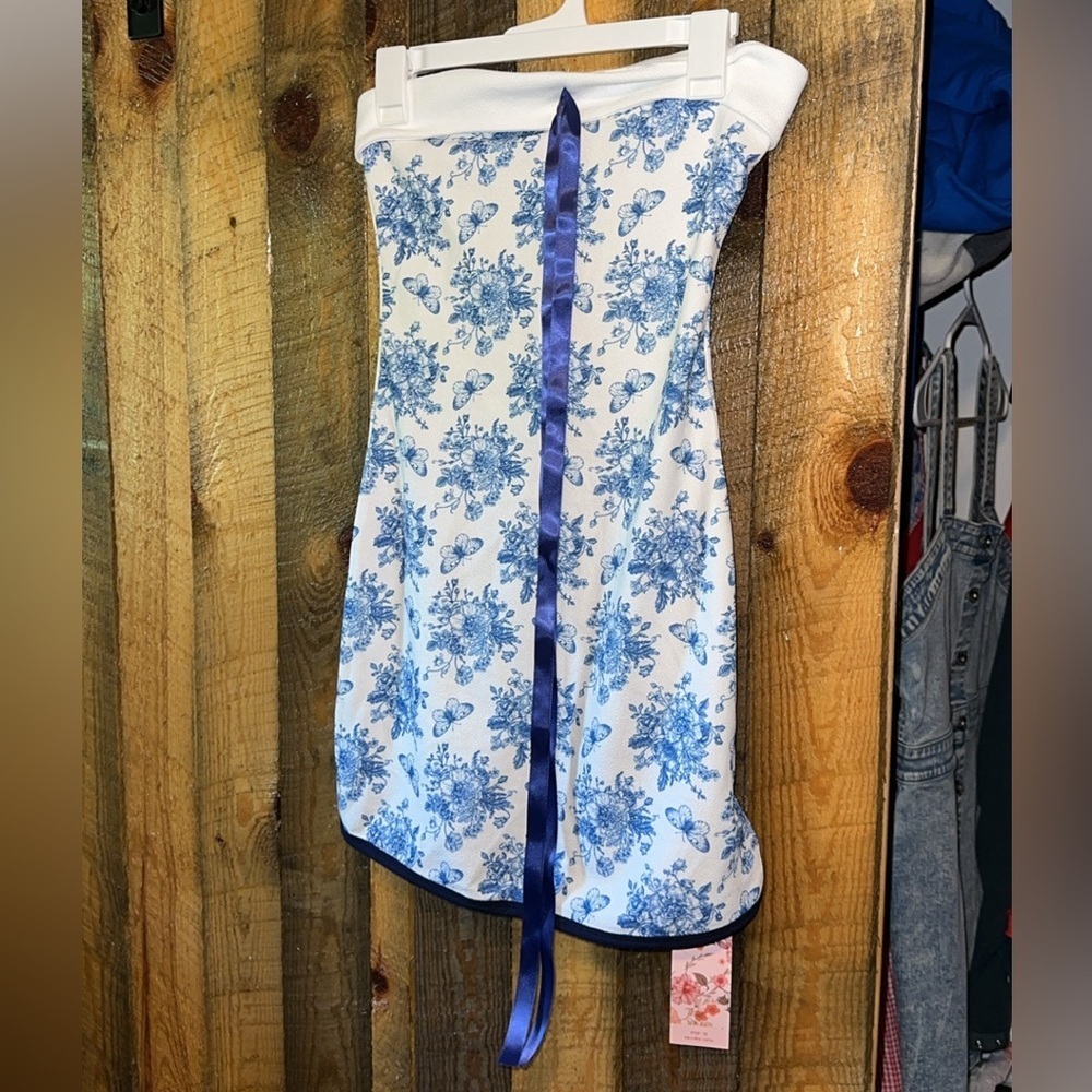 NWT Strapless Mini Dress